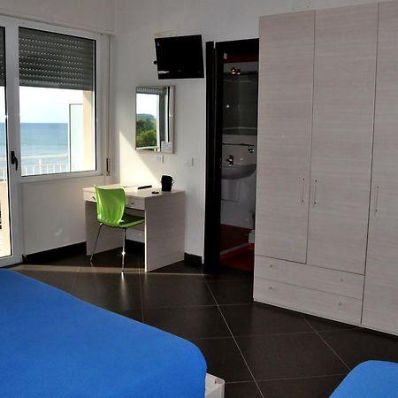 Albergo Riviera Spineta Battipaglia Exterior photo