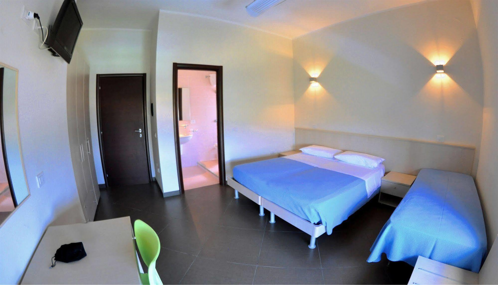 Albergo Riviera Spineta Battipaglia Exterior photo