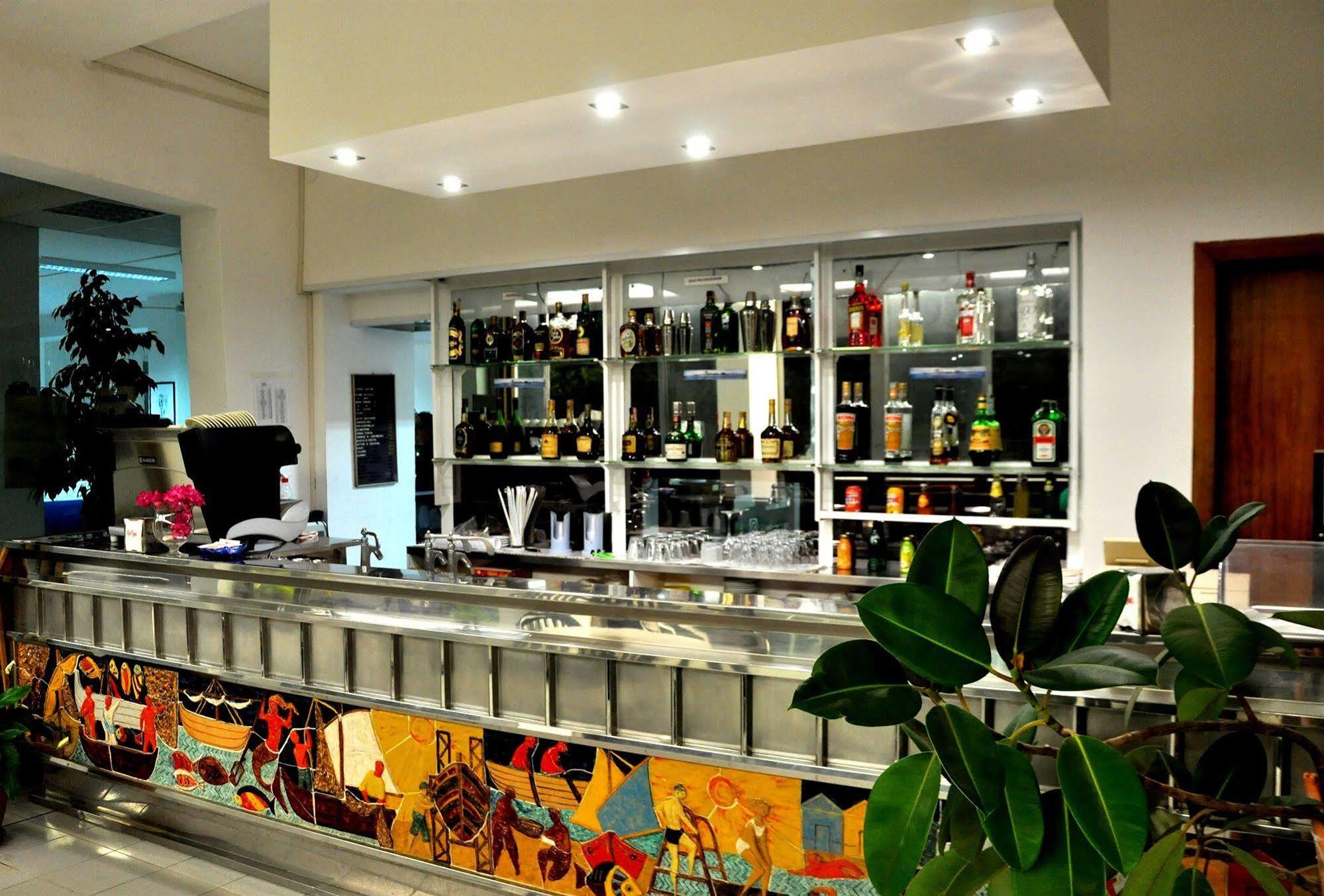 Albergo Riviera Spineta Battipaglia Exterior photo