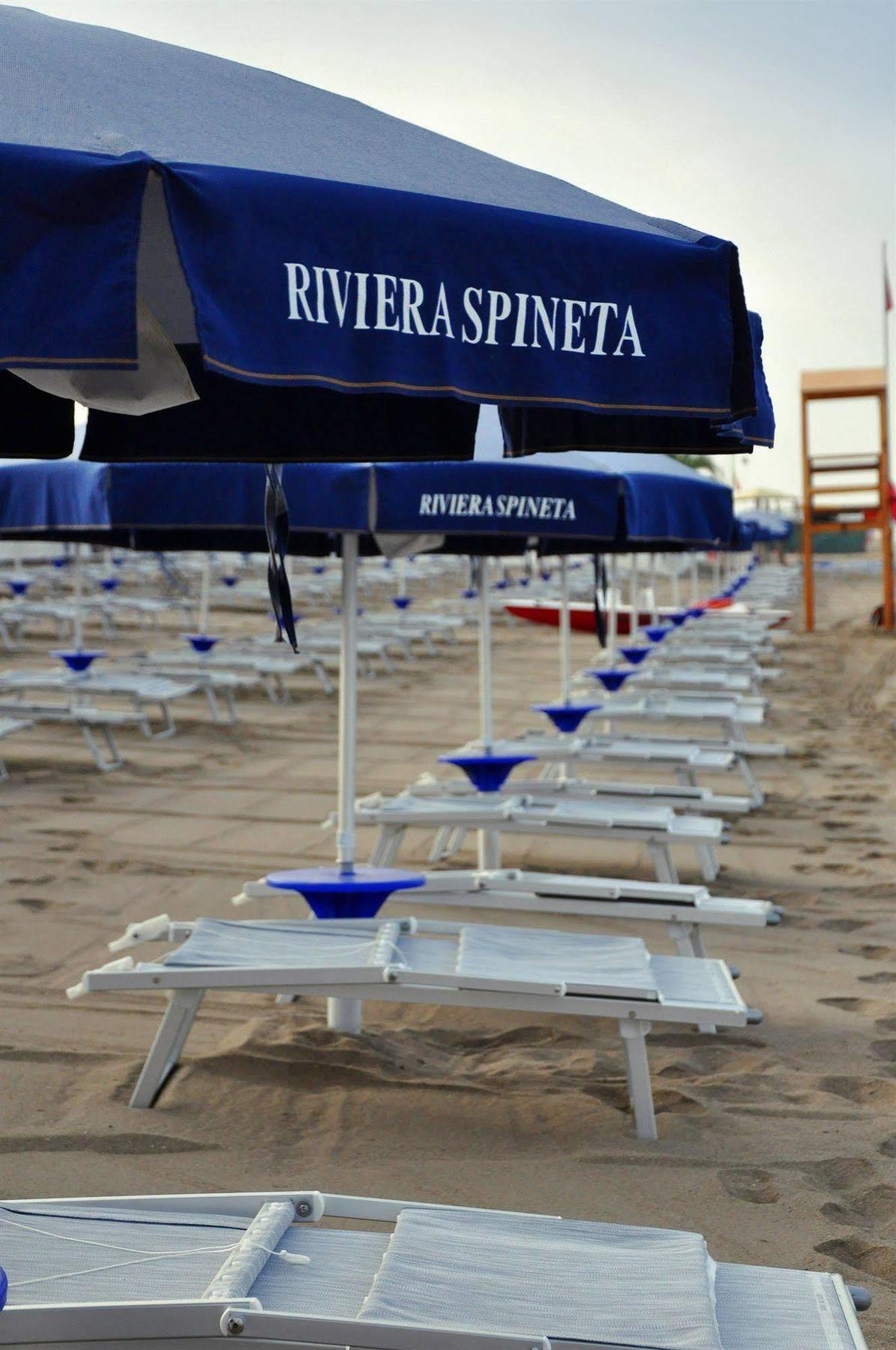 Albergo Riviera Spineta Battipaglia Exterior photo
